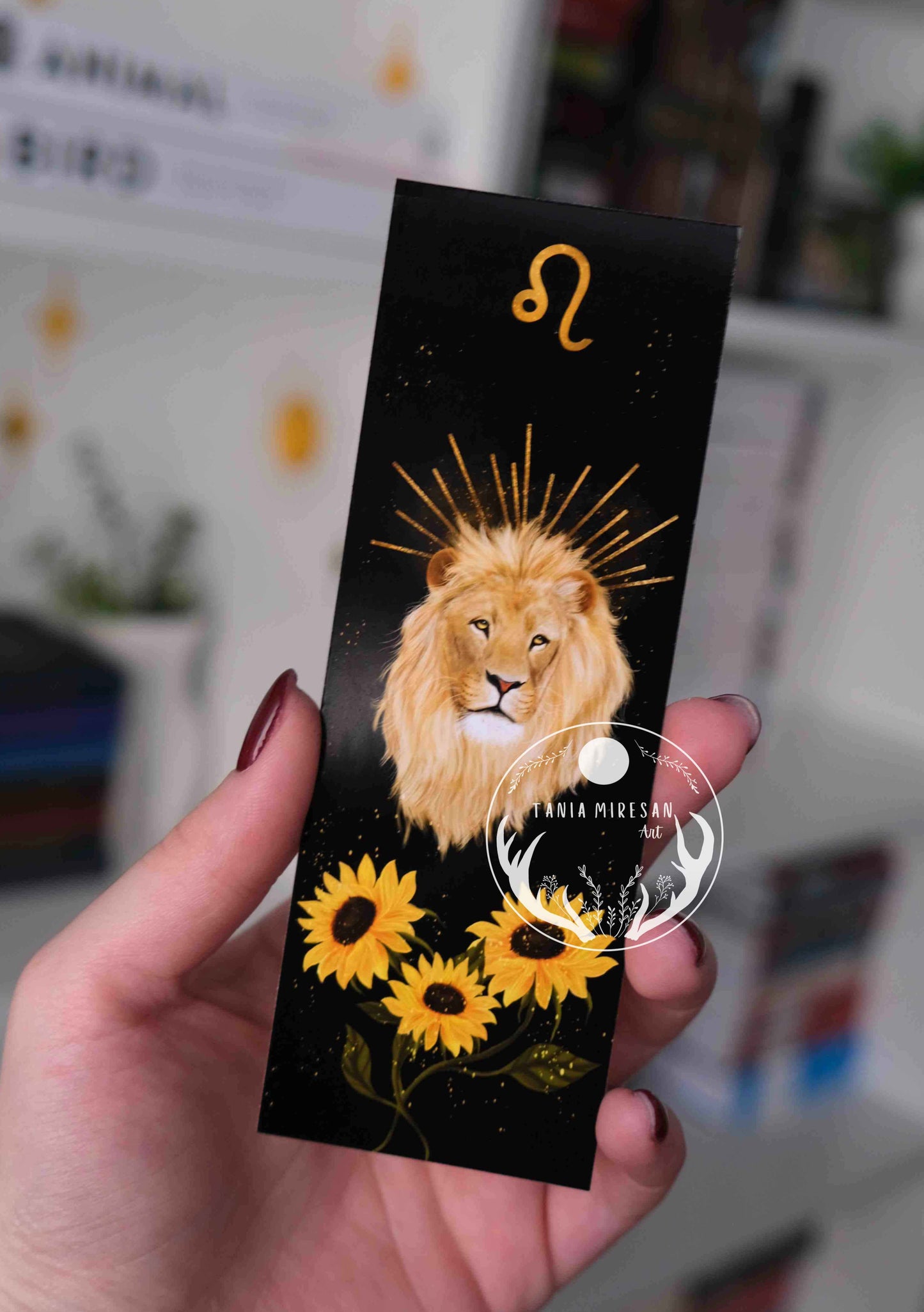 Leo Bookmark