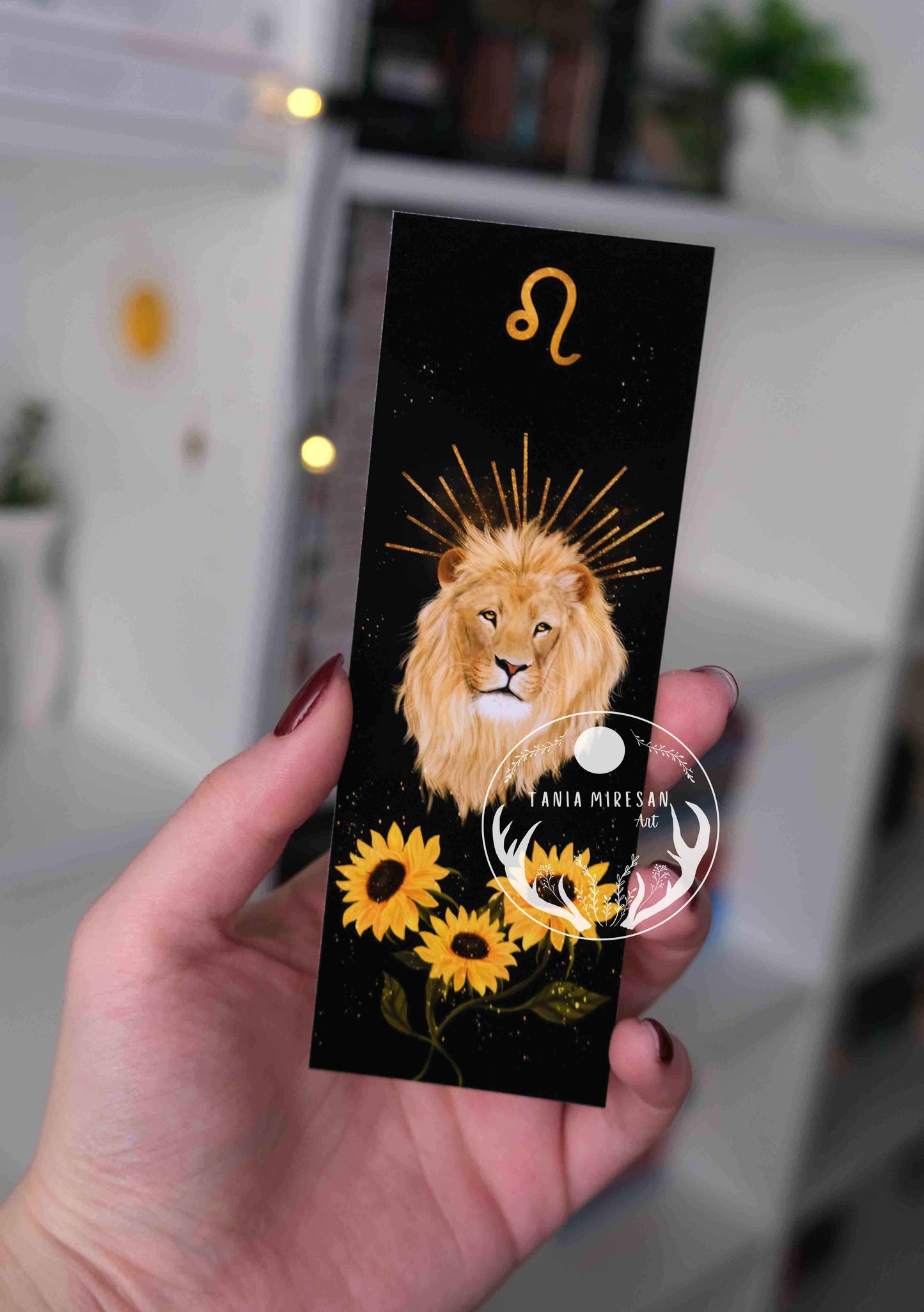 Leo Bookmark