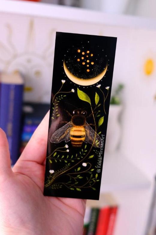 Bee Bookmark