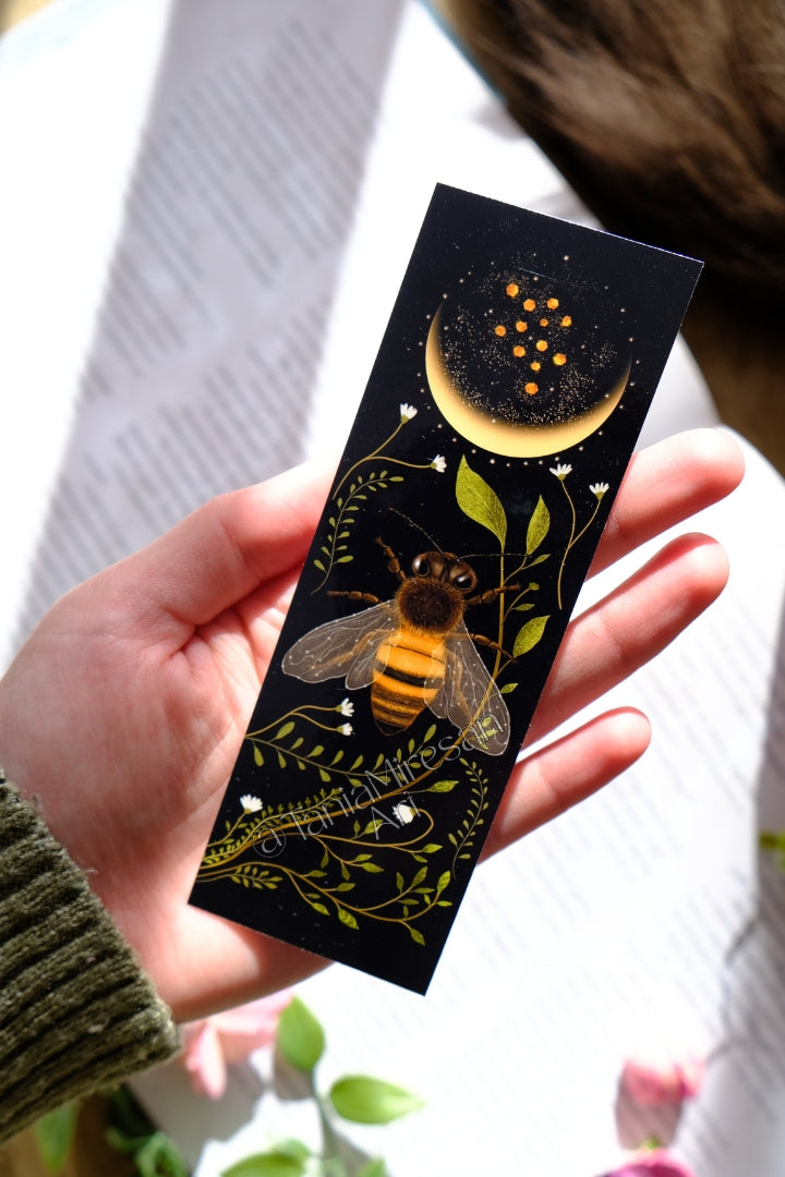 Bee Bookmark