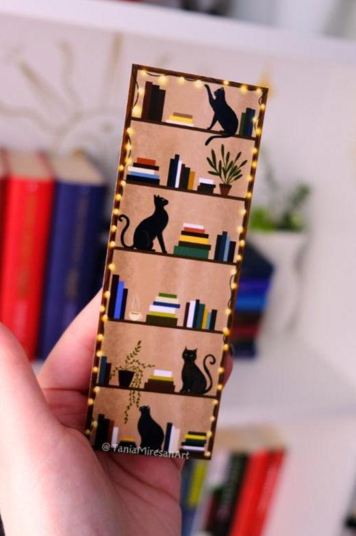 Cat Bookshelf Bookmark