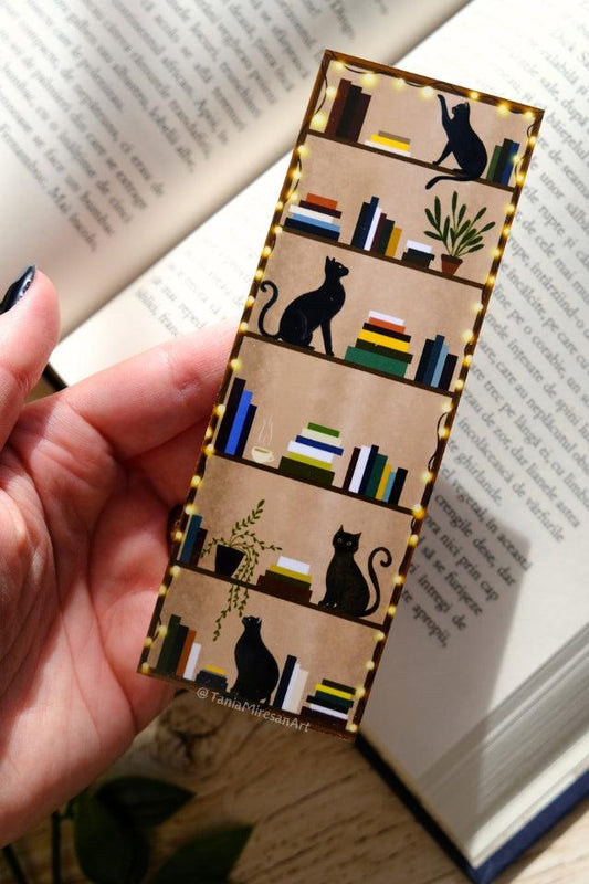 Cat Bookshelf Bookmark